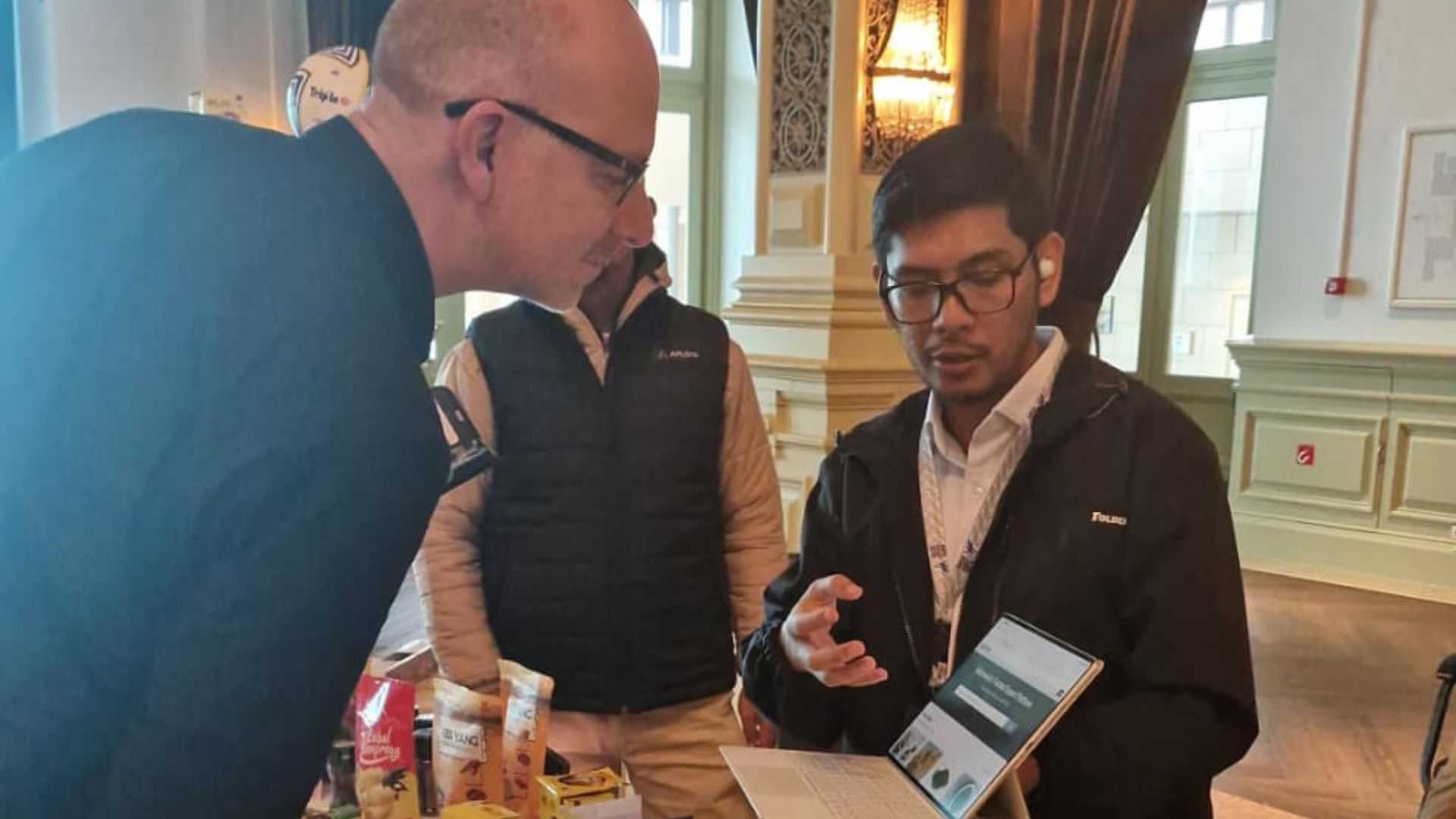 Inovasi Ahli IT Asal Garut Buka Akses Ekspor Produk Lokal ke Eropa